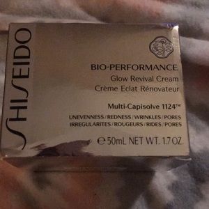 Shiseido Bio-Performance Glow Revival Cream